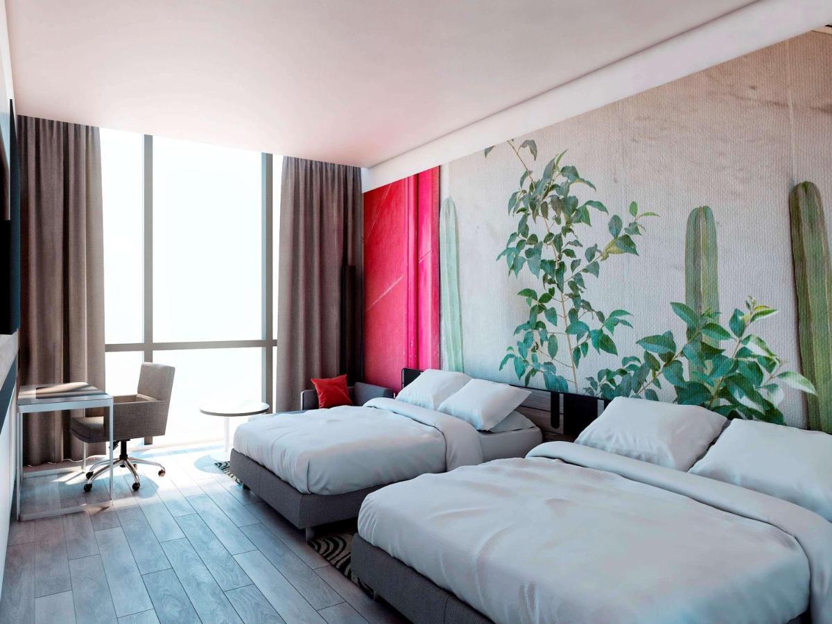 Novotel Mexico City Toreo Eksteriør billede